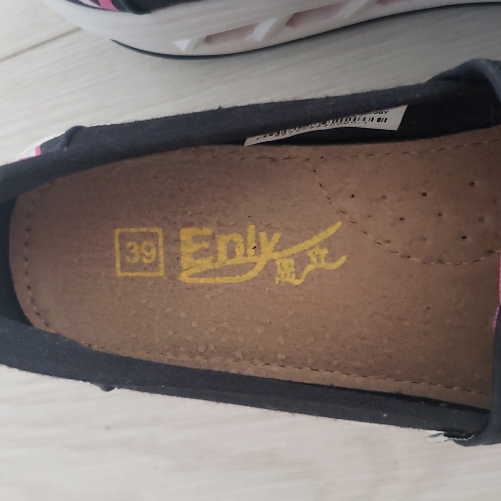 Enly Platform Rocker Sole Shake shoes - Picture 2 of 9